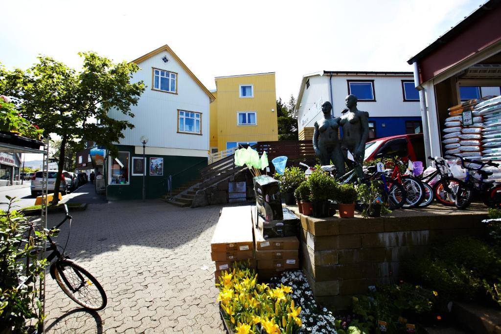 62N Guesthouse - City Center Tórshavn Exterior foto