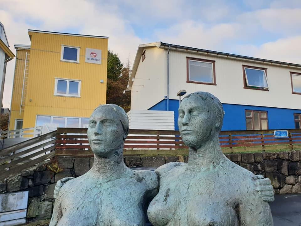 62N Guesthouse - City Center Tórshavn Exterior foto